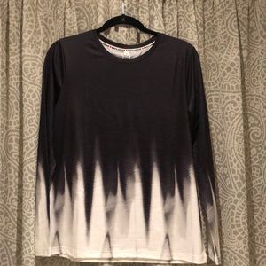 Simple Round Neck Color Block Print Top
Black and White